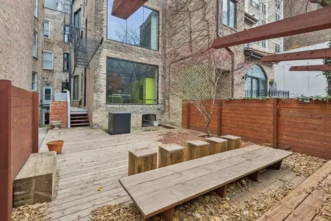 44 East Cedar Street Chicago IL 60611