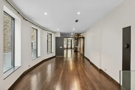 44 East Cedar Street Chicago IL 60611