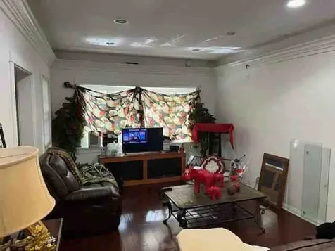 2948 North Narragansett Avenue Chicago IL 60634