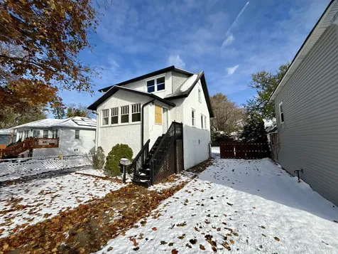 16963 Winchester Avenue Hazel Crest IL 60429