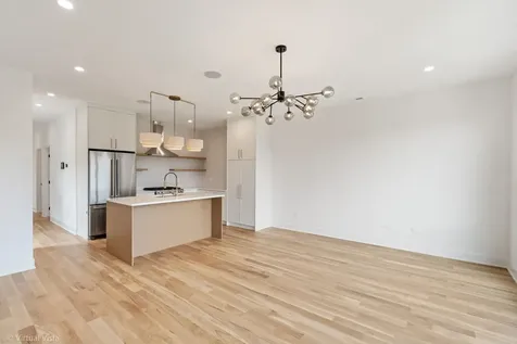 1530 West 18th Place Chicago IL 60608