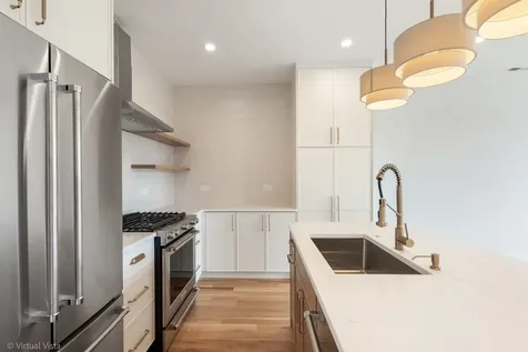 1530 West 18th Place Chicago IL 60608