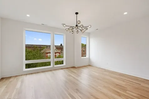 1530 West 18th Place Chicago IL 60608
