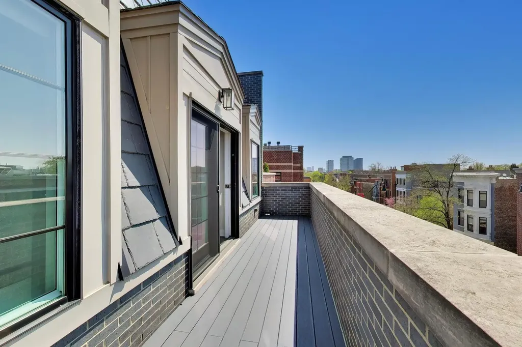1955 North Halsted Street Chicago IL 60614