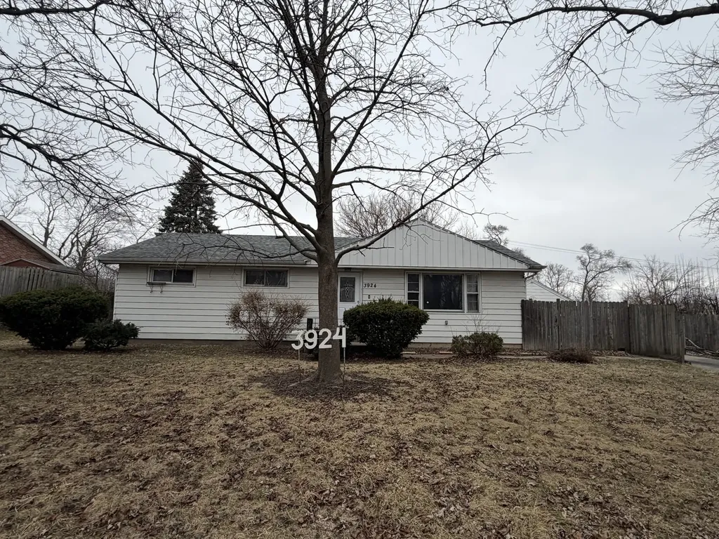 3924 Sunset Avenue Markham IL 60428