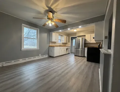 3924 Sunset Avenue Markham IL 60428