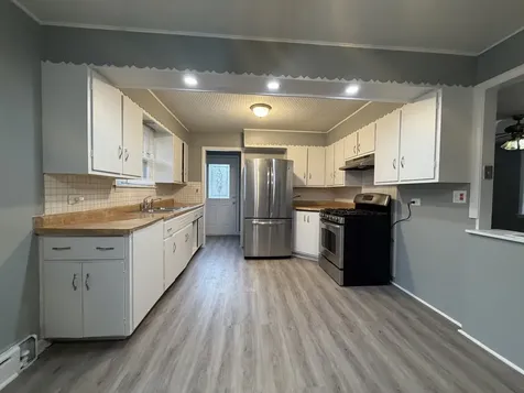 3924 Sunset Avenue Markham IL 60428