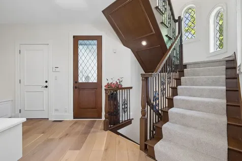 17 Ambriance Drive Burr Ridge IL 60527