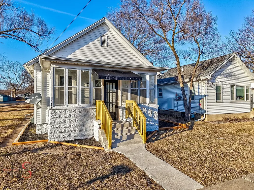1428 West Main Street Ottawa IL 61350