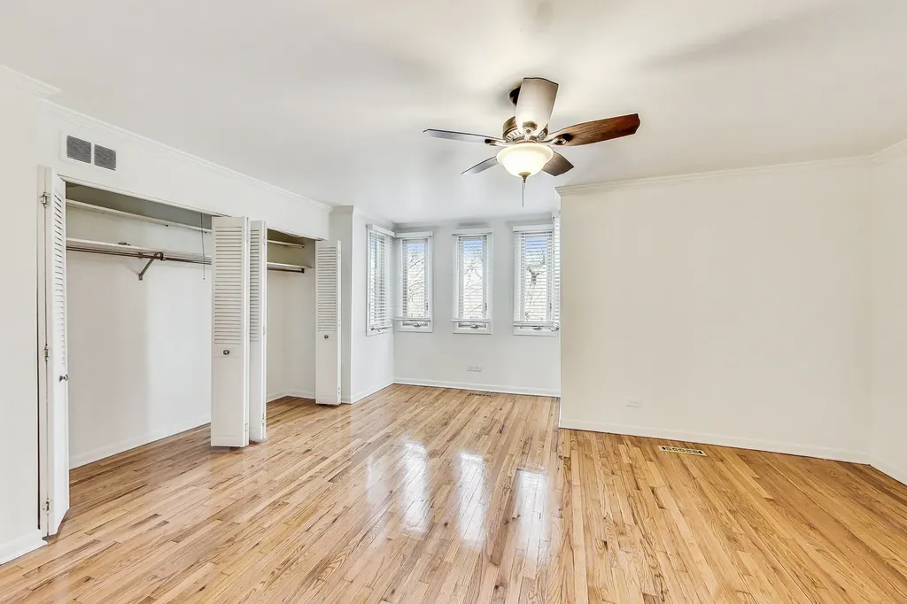 2819 South Michigan Avenue Chicago IL 60616