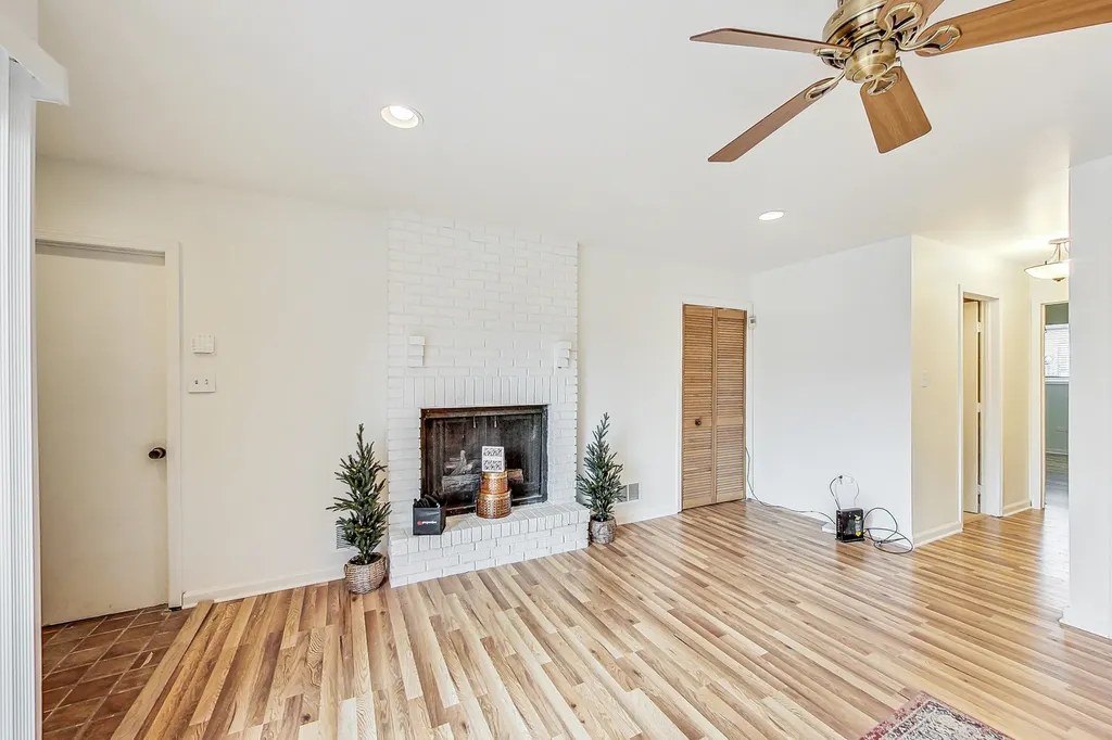 2819 South Michigan Avenue Chicago IL 60616
