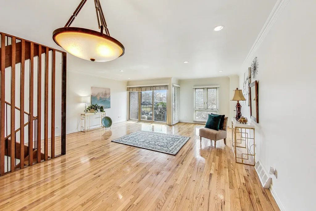 2819 South Michigan Avenue Chicago IL 60616