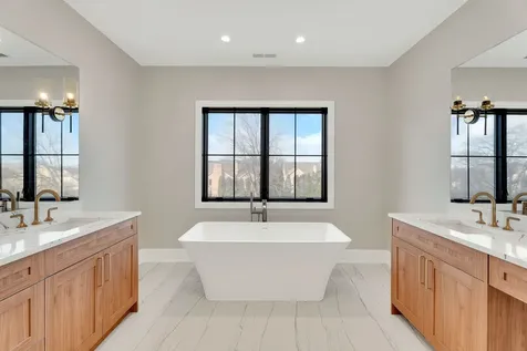 2410 White Oak Drive Northbrook IL 60062