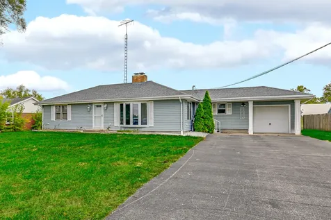 59 North 2750w Road Kankakee IL 60901