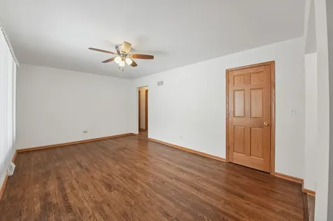 1715 14TH Street Winthrop Harbor IL 60096