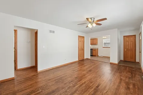 1715 14TH Street Winthrop Harbor IL 60096