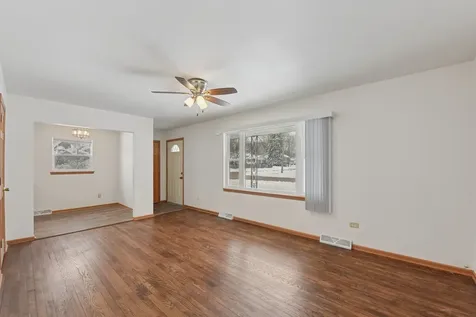 1715 14TH Street Winthrop Harbor IL 60096