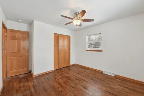 1715 14TH Street Winthrop Harbor IL 60096