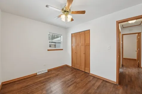 1715 14TH Street Winthrop Harbor IL 60096