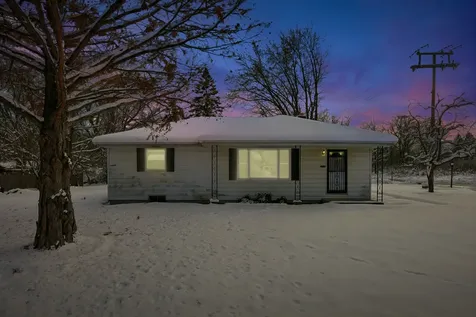 1715 14TH Street Winthrop Harbor IL 60096