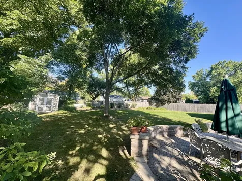 9 Cebold Drive Montgomery IL 60538