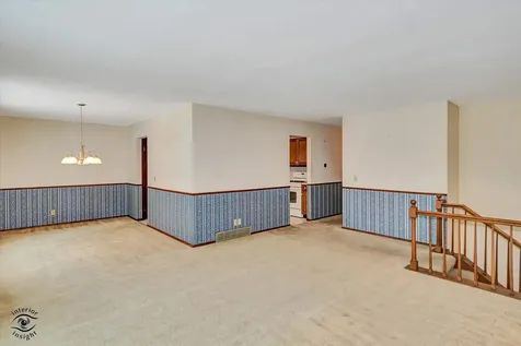 9 Cebold Drive Montgomery IL 60538