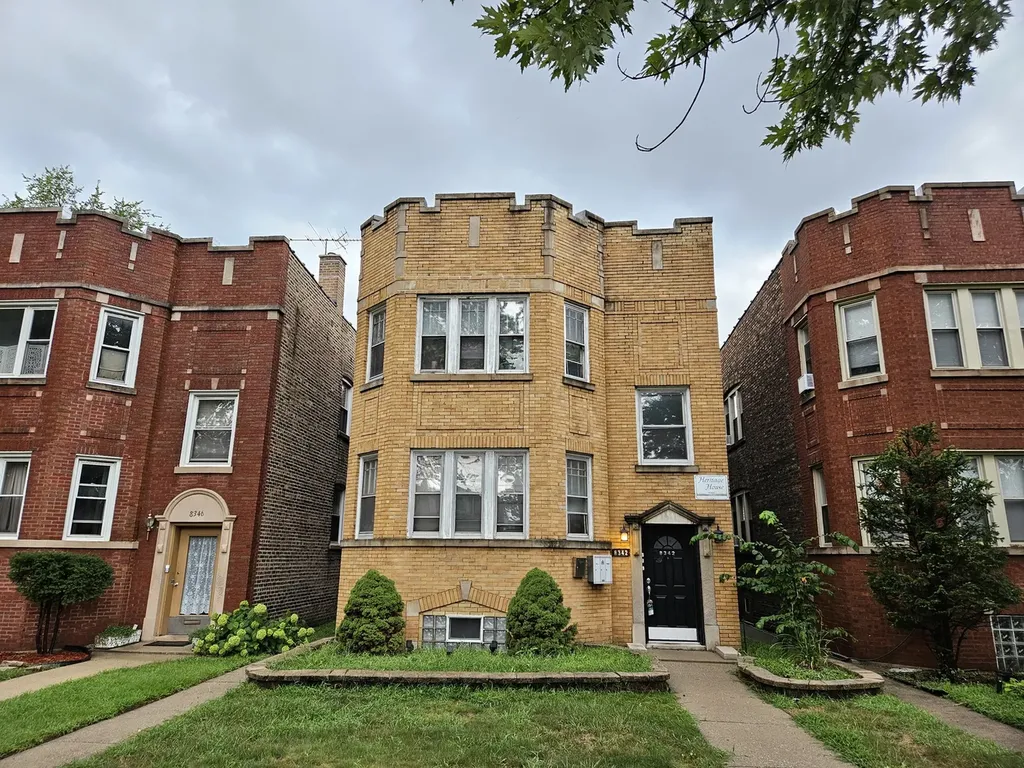 8342 South Wabash Avenue Chicago IL 60619