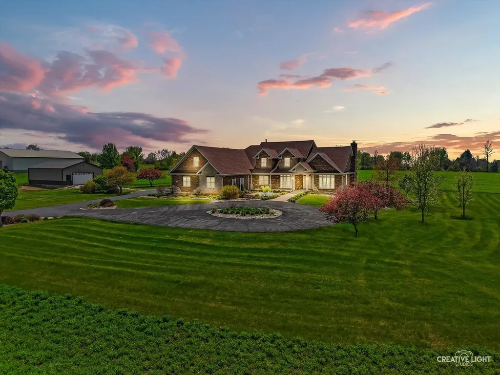 1502 Cherry Road Oswego IL 60543