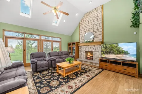 1502 Cherry Road Oswego IL 60543