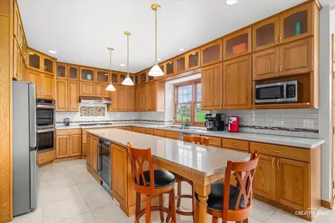 1502 Cherry Road Oswego IL 60543