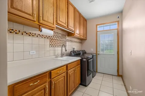 1502 Cherry Road Oswego IL 60543