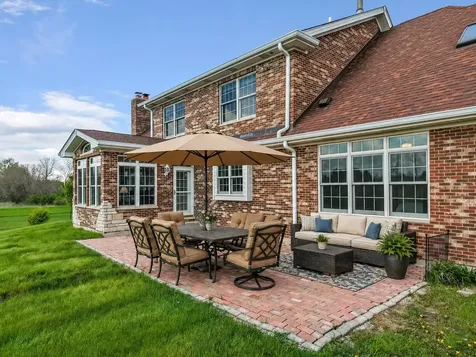 1502 Cherry Road Oswego IL 60543