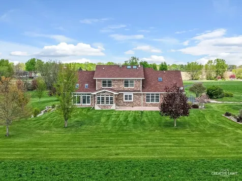 1502 Cherry Road Oswego IL 60543