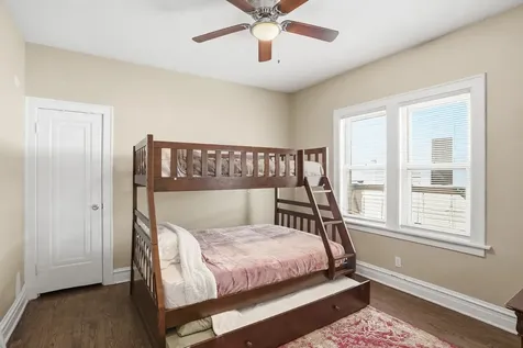 126 Warren Street Calumet City IL 60409