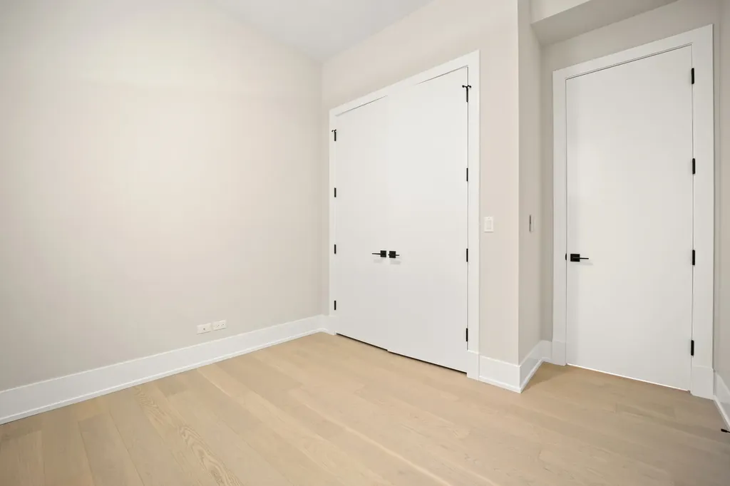 4353 North Richmond Avenue Chicago IL 60618
