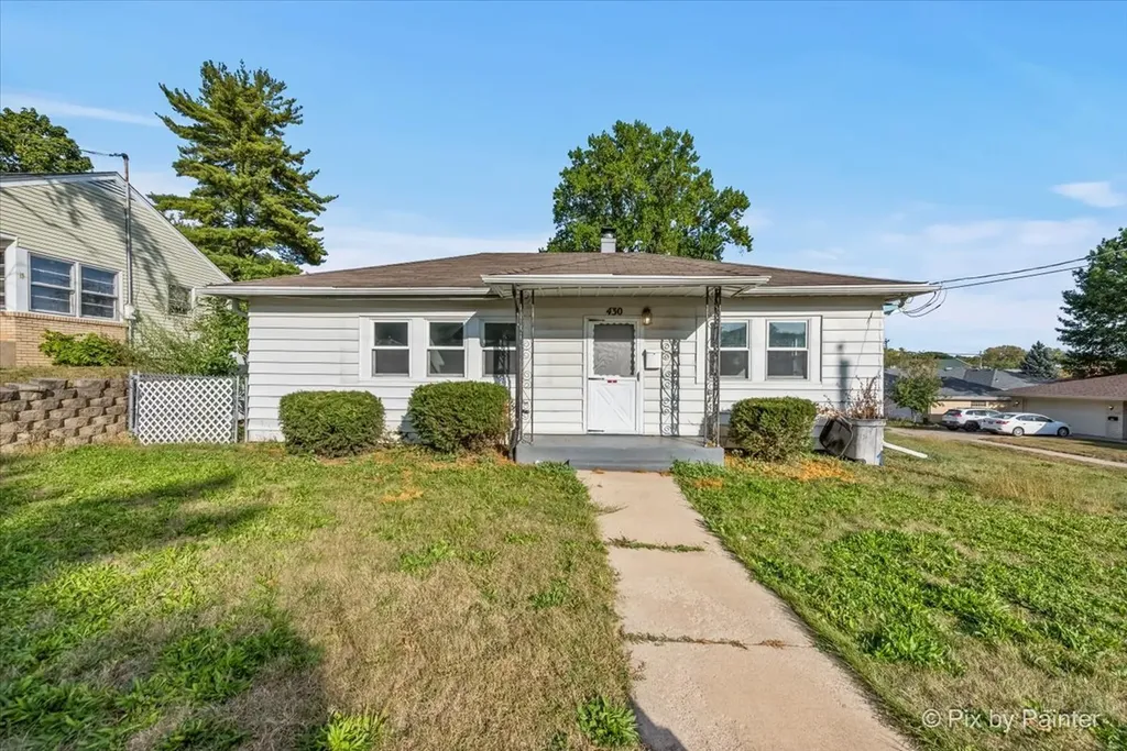 430 Hollister Avenue Rockford IL 61108