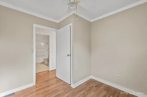 430 Hollister Avenue Rockford IL 61108