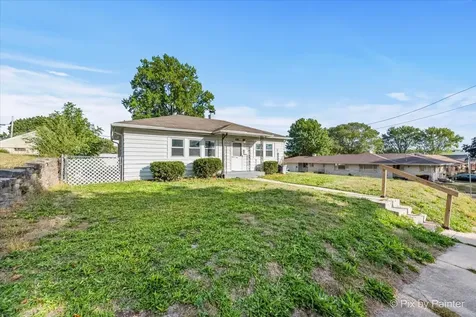 430 Hollister Avenue Rockford IL 61108