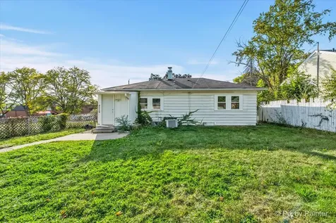 430 Hollister Avenue Rockford IL 61108