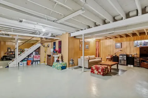 1458 Kingston Court Des Plaines IL 60018