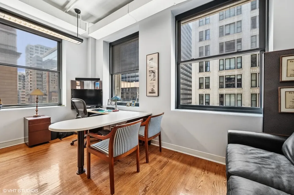 6 East Monroe Street Chicago IL 60603
