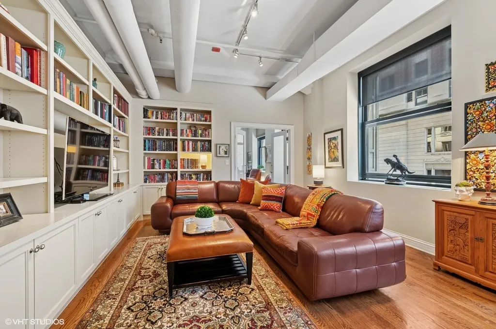 6 East Monroe Street Chicago IL 60603