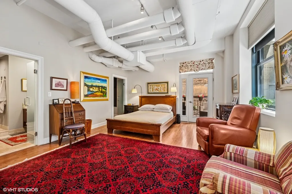 6 East Monroe Street Chicago IL 60603