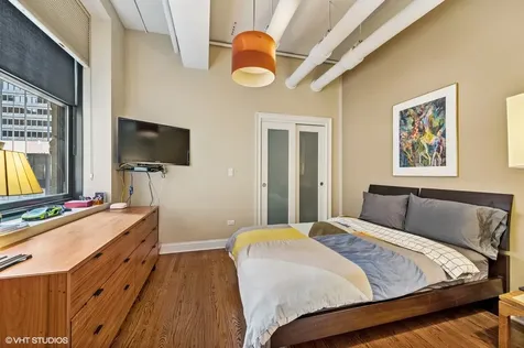 6 East Monroe Street Chicago IL 60603