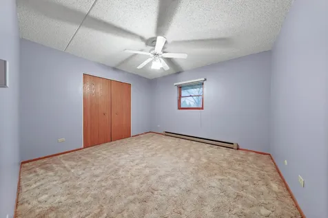 100 Green Acres Drive Morris IL 60450