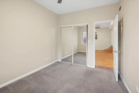 3923 West Ainslie Street Chicago IL 60625