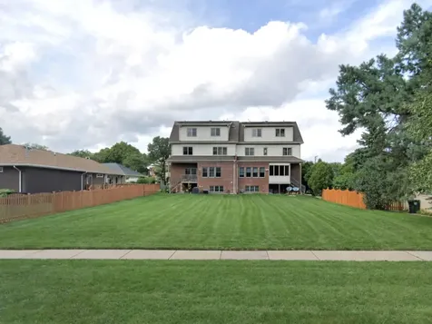 5526 Main Street Morton Grove IL 60053