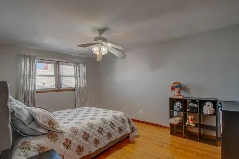 648 Saginaw Avenue Calumet City IL 60409