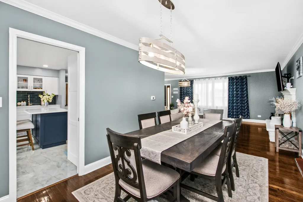 715 South Naperville Road Wheaton IL 60189