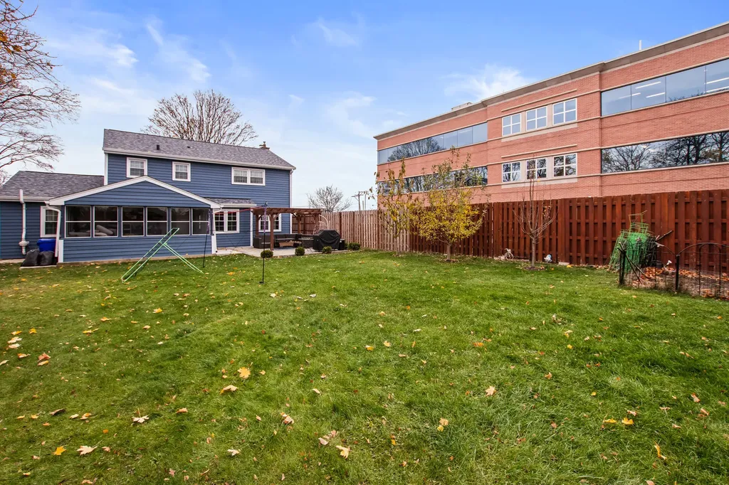 715 South Naperville Road Wheaton IL 60189